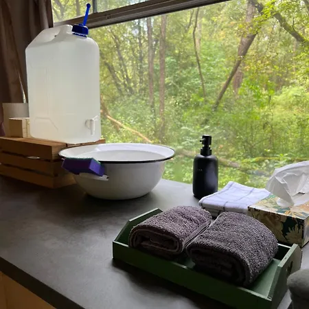 Luxury tent Magicbus Podturen