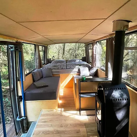 Luxe tent Magicbus