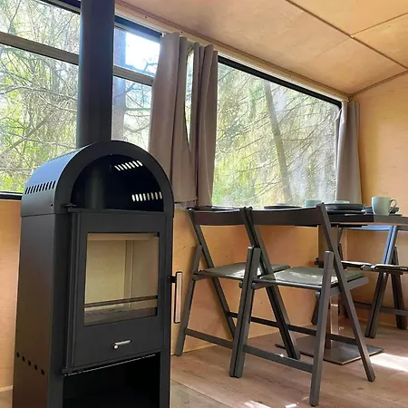 Magicbus Luxury tent Podturen